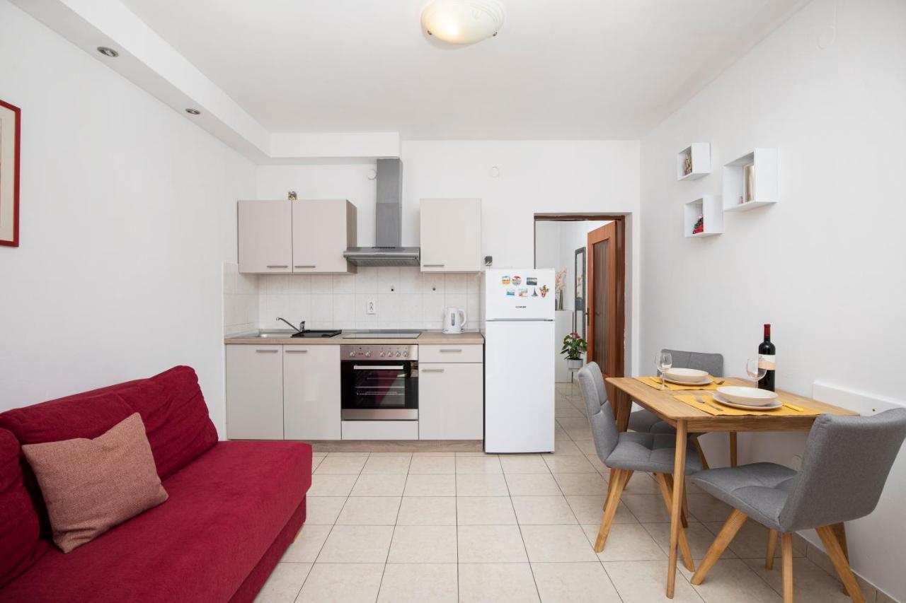 Sunny Apartment Valbandon Fažana Kültér fotó