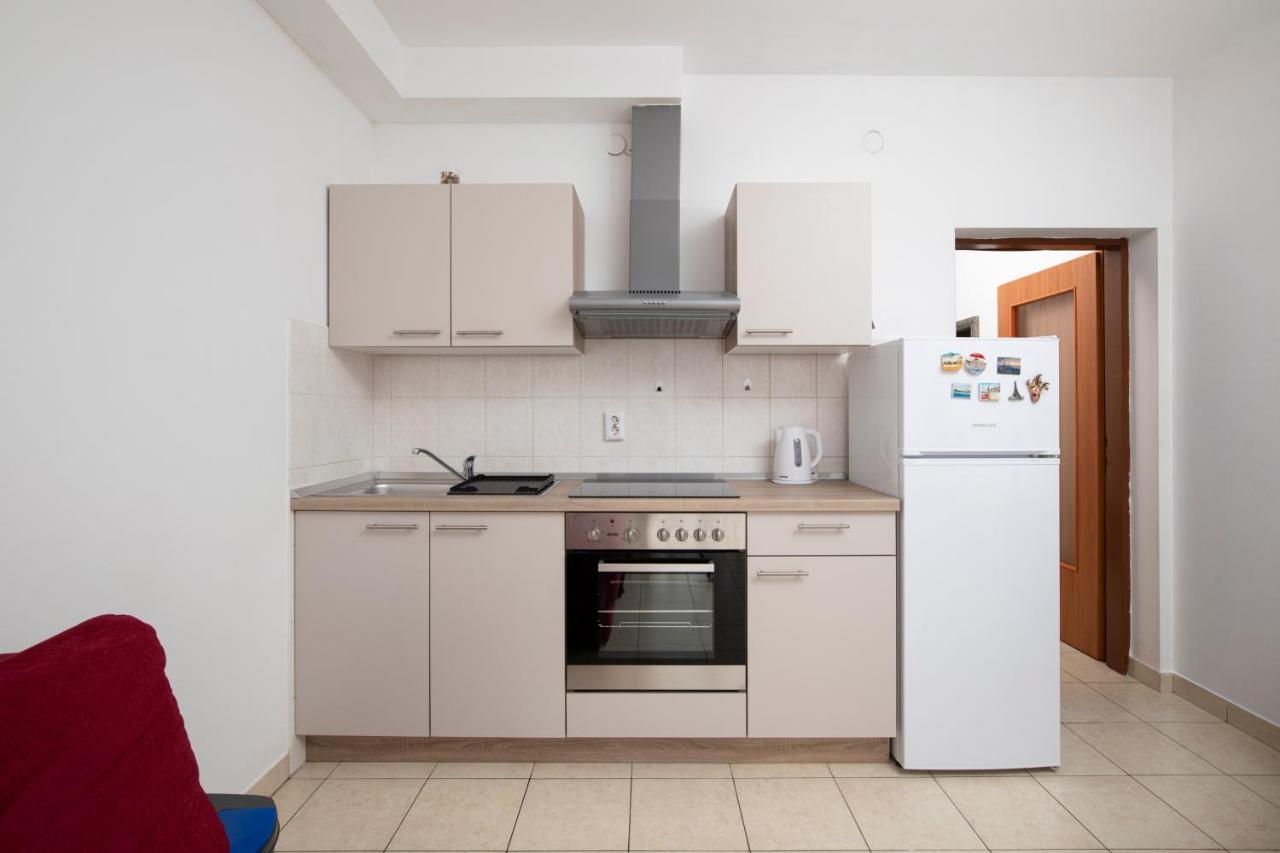 Sunny Apartment Valbandon Fažana Kültér fotó