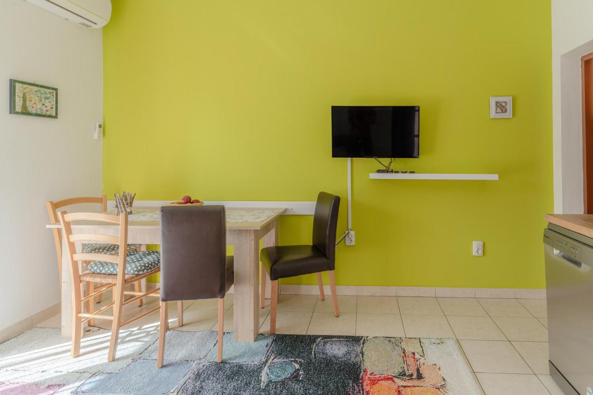 Sunny Apartment Valbandon Fažana Kültér fotó