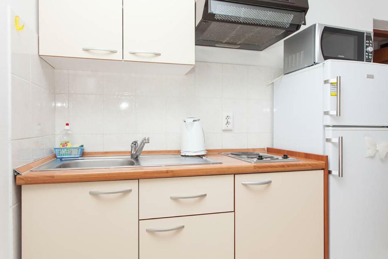 Sunny Apartment Valbandon Fažana Kültér fotó