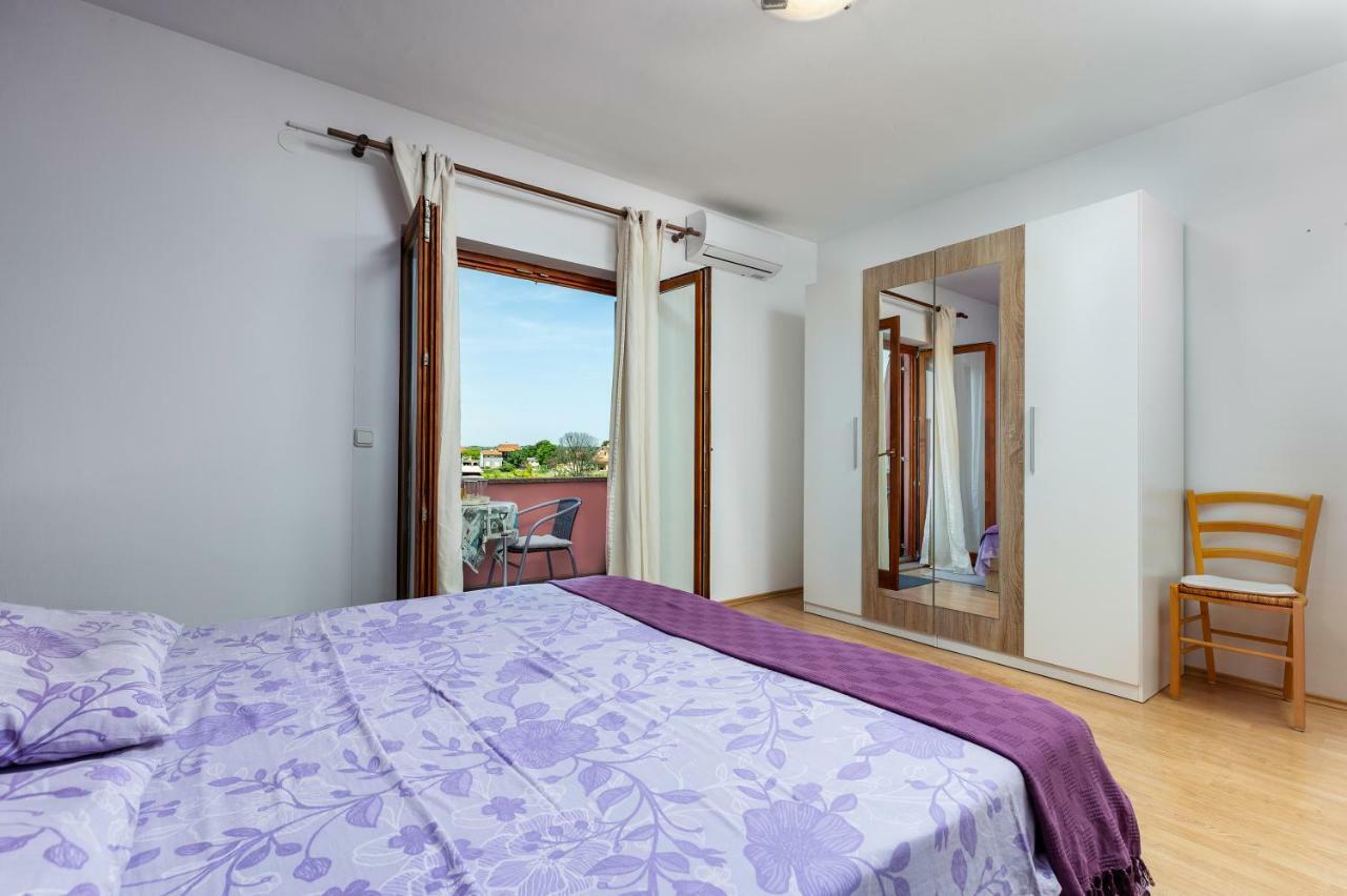 Sunny Apartment Valbandon Fažana Kültér fotó